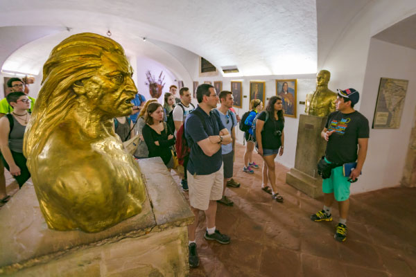 The bronze bust of Tupac Amaru, an Incan leader who met a bloody end, greets visitors to the Hall of Heroes at Fortaleza Real Felipe.